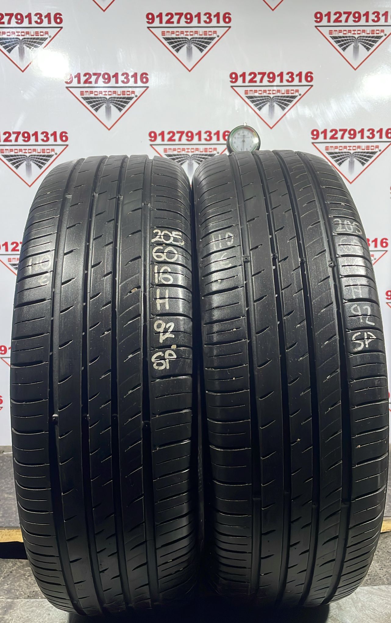 KUMHO ECOWING USADO  205/60 R16 92 H